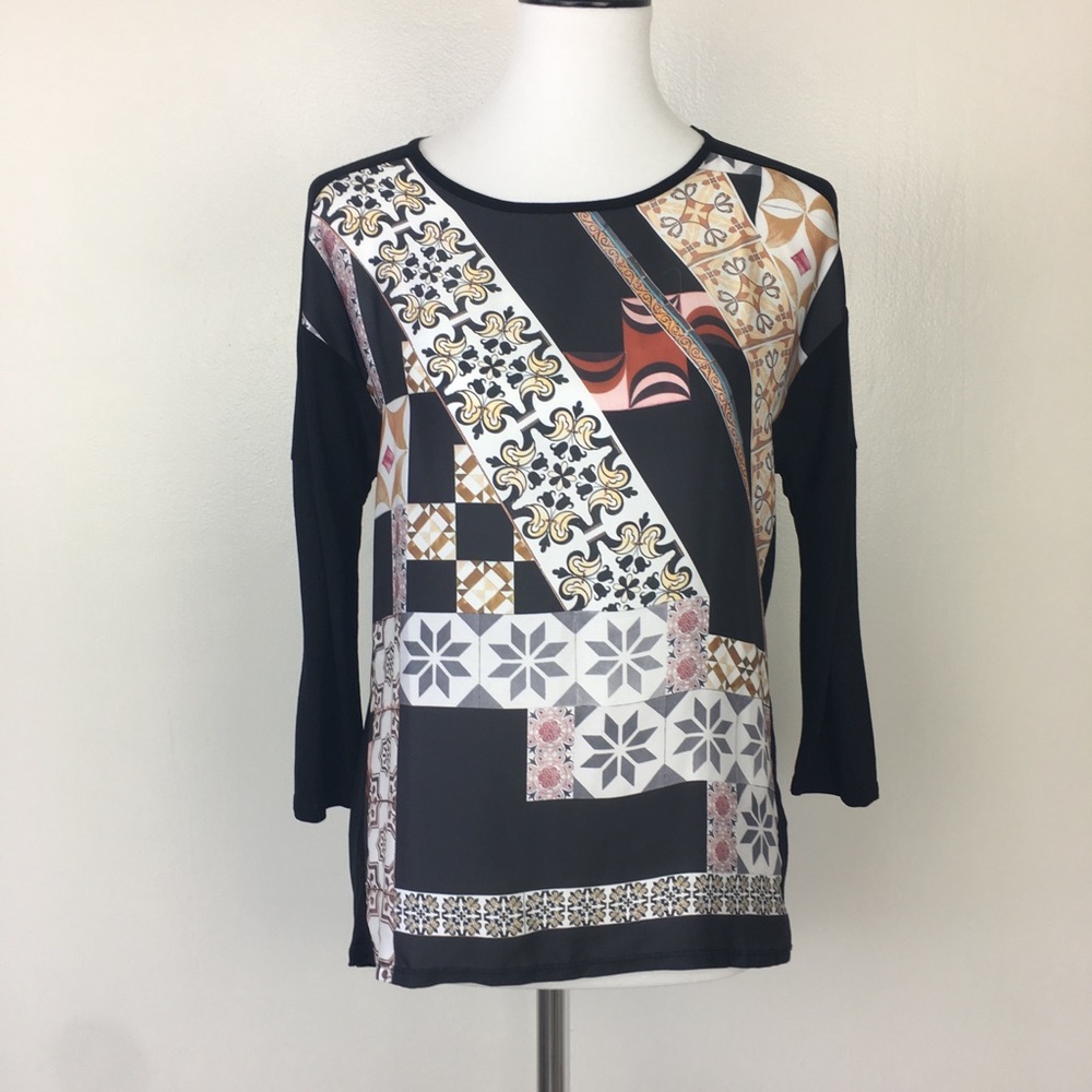 Zara W&B top